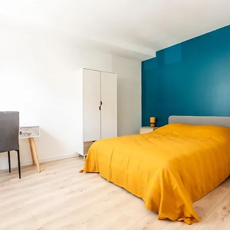 Joli Appartement Avec Jardin / Vieux-Lormont Exterior photo
